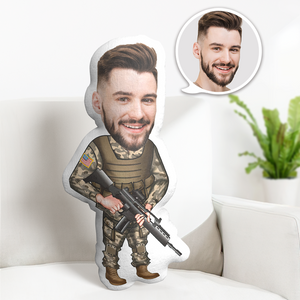 Personalisiertes Gesichtskissen Personalisierte Gesichtspuppe Soldat Mit Gewehr Puppe Minime Kissen Geschenke Für Ihn - mademinede